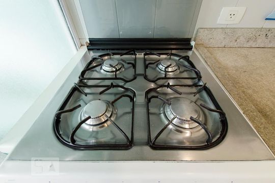 Detalhe da cozinha de apartamento à venda com 3 quartos, 86m² em Alphaville Industrial, Barueri