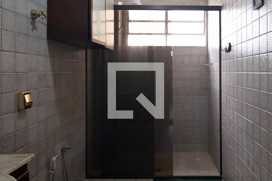 Banheiro de apartamento à venda com 1 quarto, 70m² em Bela Vista, São Paulo