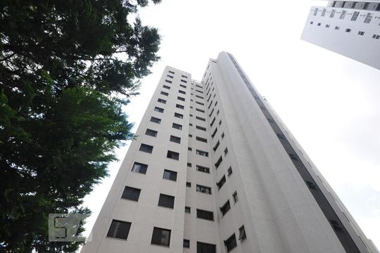 fachada de apartamento para alugar com 4 quartos, 135m² em Vila Andrade, São Paulo