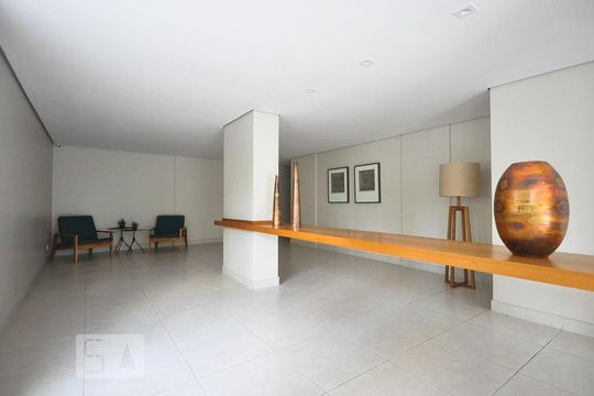 hall social de apartamento para alugar com 4 quartos, 135m² em Vila Andrade, São Paulo