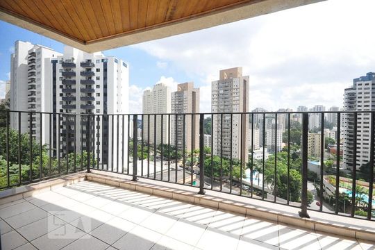Apartamento para alugar com 4 quartos, 135m² em Vila Andrade, São Paulo