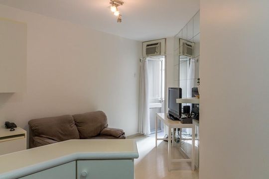 Cozinha de apartamento para alugar com 1 quarto, 35m² em Jardim Paulista, São Paulo