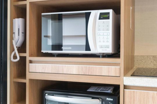 Cozinha (Armários) de apartamento para alugar com 1 quarto, 35m² em Campo Belo, São Paulo