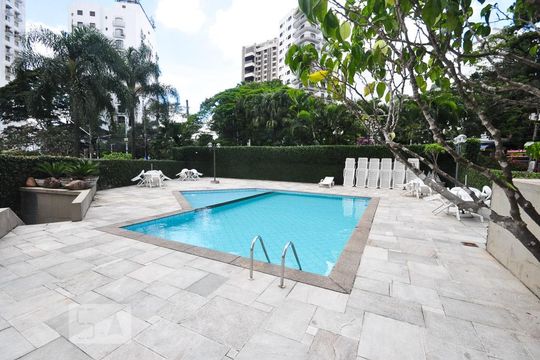 piscina de apartamento para alugar com 1 quarto, 49m² em Vila Suzana, São Paulo