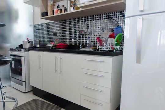 Cozinha de apartamento à venda com 2 quartos, 66m² em Sumarezinho, São Paulo