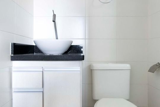 Quarto 3 - Suíte/ Banheiro (Armários) de apartamento à venda com 3 quartos, 63m² em Ponte Grande, Guarulhos
