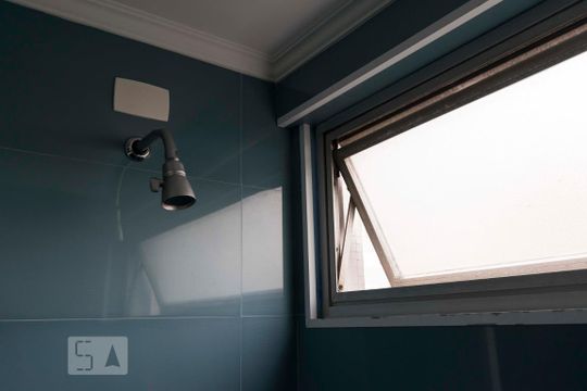 Quarto 3 - Suíte/ Banheiro (Chuveiro) de apartamento para alugar com 4 quartos, 172m² em Vila Mariana, São Paulo