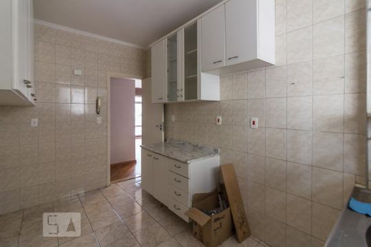 Cozinha de apartamento à venda com 2 quartos, 97m² em Bela Vista, São Paulo