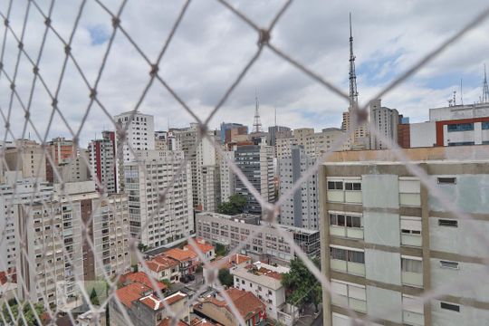 Vista da Suíte de apartamento à venda com 2 quartos, 75m² em Jardim Paulista, São Paulo