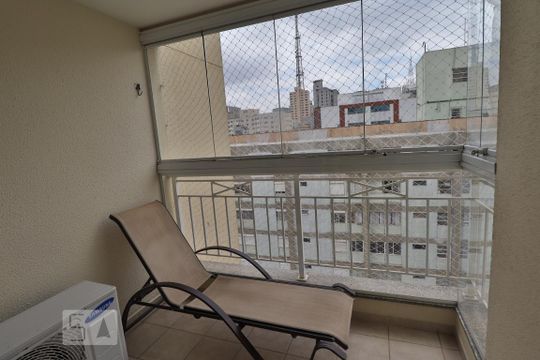 Varanda  de apartamento à venda com 2 quartos, 75m² em Jardim Paulista, São Paulo