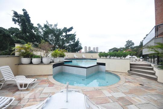piscina de kitnet/studio à venda com 1 quarto, 41m² em Jardim Ampliação, São Paulo