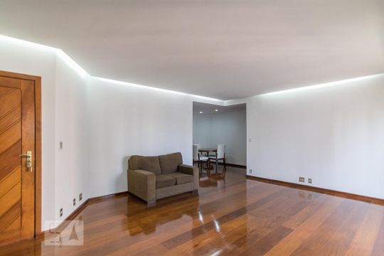 Sala de apartamento à venda com 3 quartos, 135m² em Jardim, Santo André