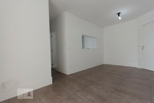 Sala de apartamento para alugar com 2 quartos, 56m² em Lapa, São Paulo
