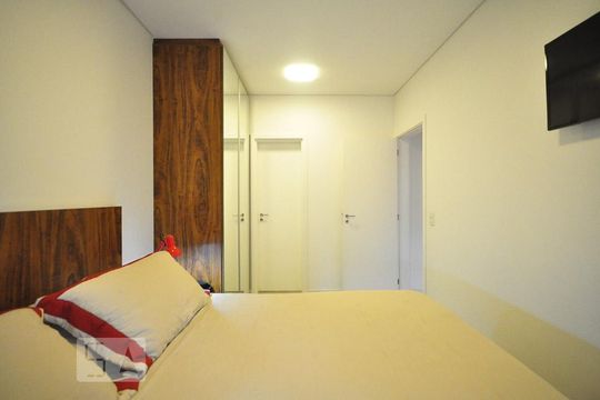 suíte de apartamento à venda com 1 quarto, 60m² em Jardim Leonor, São Paulo