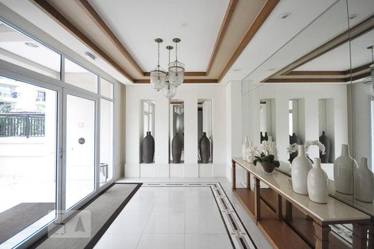 hall social de apartamento à venda com 1 quarto, 47m² em Jardim Leonor, São Paulo
