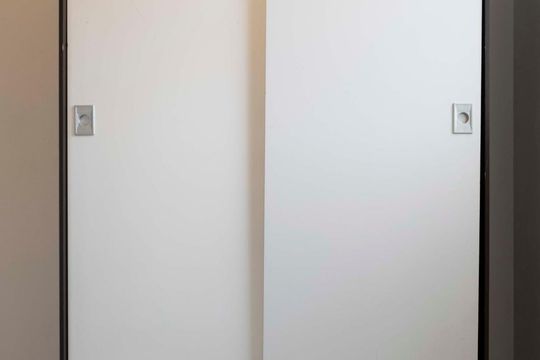 Quarto 1 (Armários) de apartamento à venda com 3 quartos, 74m² em Vila Regente Feijó, São Paulo
