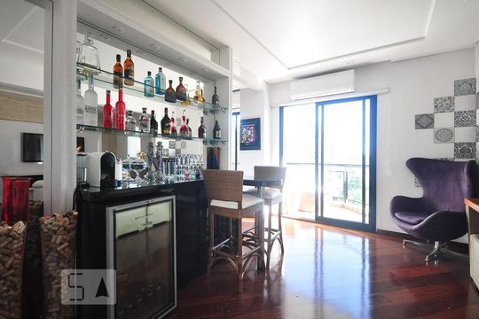sala de apartamento para alugar com 3 quartos, 180m² em Vila Suzana, São Paulo