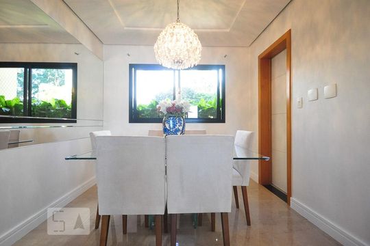 mesa de jantar de apartamento para alugar com 3 quartos, 180m² em Vila Suzana, São Paulo