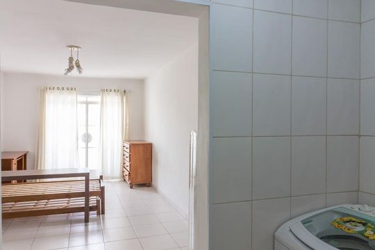 Entrada de kitnet/studio para alugar com 1 quarto, 34m² em Vila Buarque, São Paulo