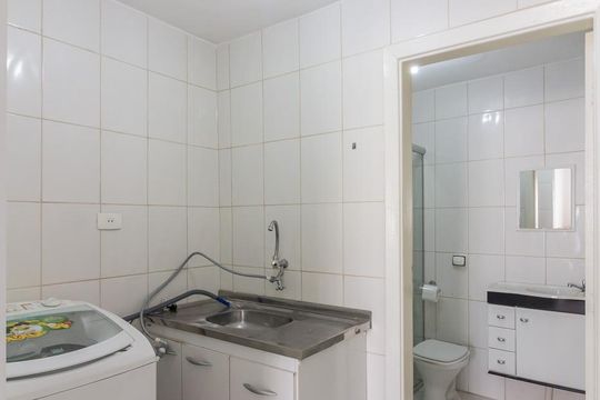 Cozinha de kitnet/studio para alugar com 1 quarto, 34m² em Vila Buarque, São Paulo