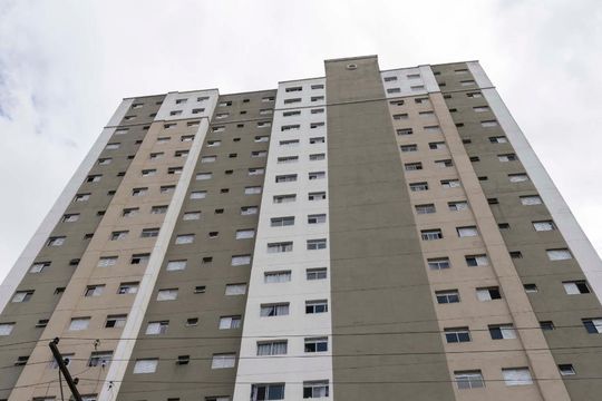 Fachada de apartamento à venda com 2 quartos, 55m² em Centro, Guarulhos