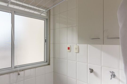 Área de serviço de apartamento à venda com 2 quartos, 56m² em Saúde, São Paulo