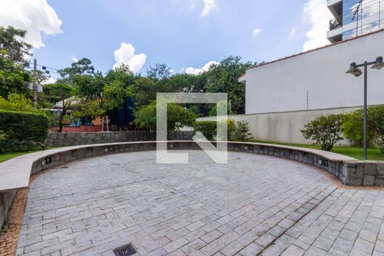 Área comum de apartamento para alugar com 2 quartos, 56m² em Sumarezinho, São Paulo