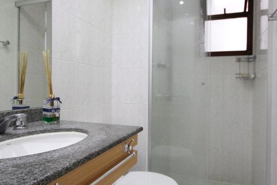 Banheiro de apartamento à venda com 3 quartos, 75m² em Vila Gomes Cardim, São Paulo