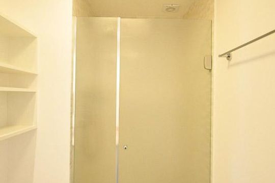 detalhe do banheiro suíte  de apartamento à venda com 1 quarto, 50m² em Campo Belo, São Paulo
