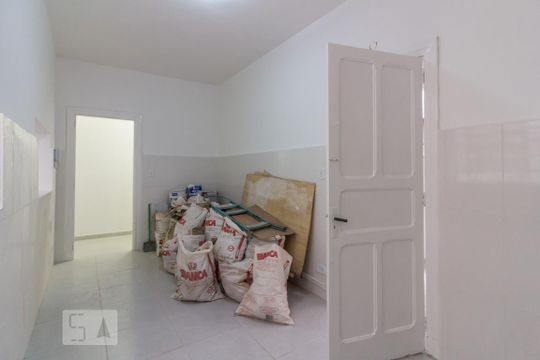 Cozinha de apartamento para alugar com 2 quartos, 80m² em Cambuci, São Paulo