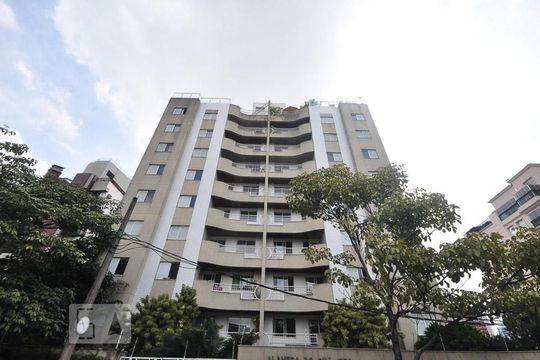 Fachada de apartamento para alugar com 3 quartos, 100m² em Vila Sônia, São Paulo