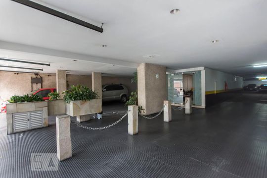 Hall de entrada - garagem de apartamento à venda com 2 quartos, 92m² em Alto da Lapa, São Paulo