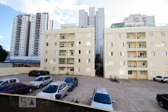 Vista da janela de apartamento à venda com 3 quartos, 70m² em Mansões Santo Antônio, Campinas