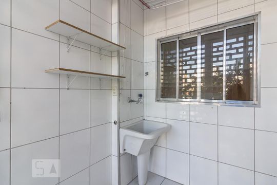 Área de serviço de apartamento para alugar com 3 quartos, 96m² em Barra Funda, São Paulo