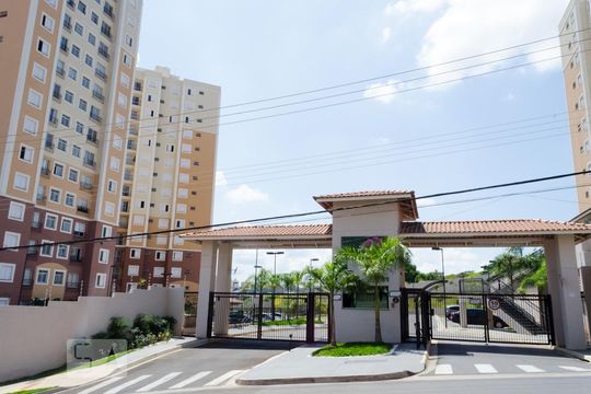 Fachada do condomínio de apartamento para alugar com 2 quartos, 50m² em Vila Satúrnia, Campinas