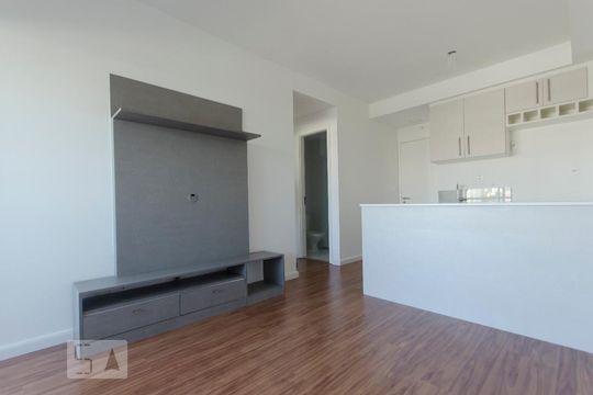 Apartamento à venda com 1 quarto, 47m² em Parque Industrial Tomas Edson, São Paulo