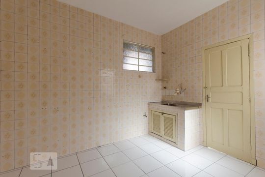 Cozinha de apartamento para alugar com 2 quartos, 100m² em Ipiranga, São Paulo