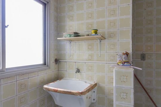 Área de apartamento para alugar com 1 quarto, 40m² em Bela Vista, São Paulo