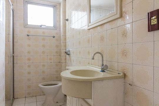 Banheiro de apartamento para alugar com 1 quarto, 40m² em Bela Vista, São Paulo
