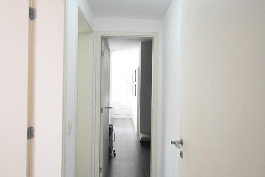 corredor	 de apartamento à venda com 3 quartos, 168m² em Vila Andrade, São Paulo