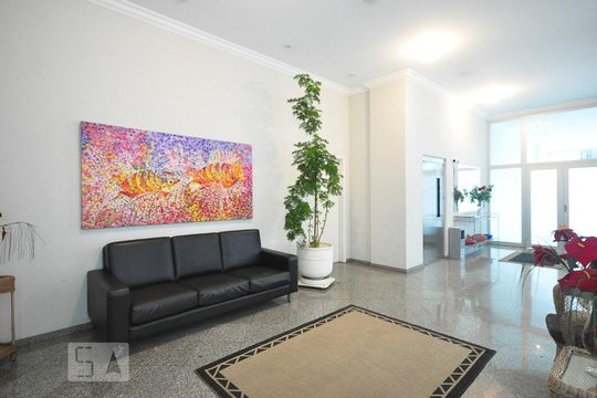 Hall Social de apartamento para alugar com 3 quartos, 125m² em Vila Suzana, São Paulo