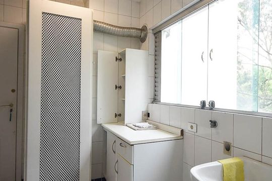 Área de Serviço de apartamento para alugar com 3 quartos, 125m² em Vila Suzana, São Paulo