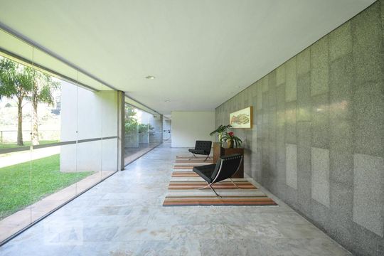 hall social de apartamento para alugar com 4 quartos, 200m² em Vila Suzana, São Paulo