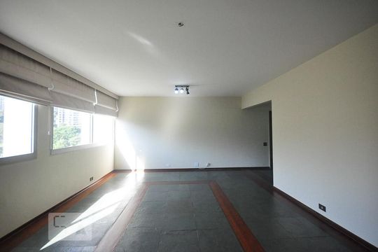 sala de apartamento para alugar com 4 quartos, 200m² em Vila Suzana, São Paulo