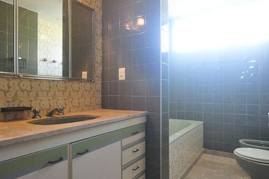 banheiro de apartamento para alugar com 4 quartos, 200m² em Vila Suzana, São Paulo