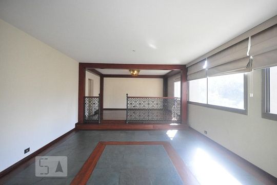 sala de apartamento para alugar com 4 quartos, 200m² em Vila Suzana, São Paulo