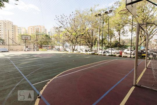 Quadra de apartamento para alugar com 2 quartos, 62m² em Continental, Osasco