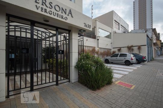 Fachada de apartamento para alugar com 2 quartos, 70m² em Vila Firmiano Pinto, São Paulo