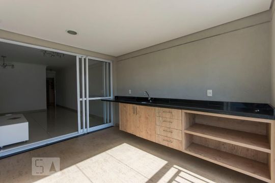 Apartamento à venda com 2 quartos, 76m² em Vila Olímpia, São Paulo