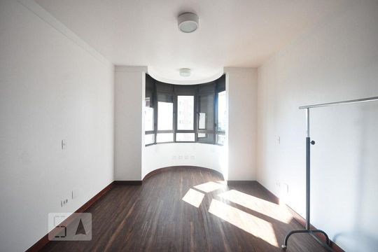 quarto de apartamento à venda com 4 quartos, 415m² em Real Parque, São Paulo